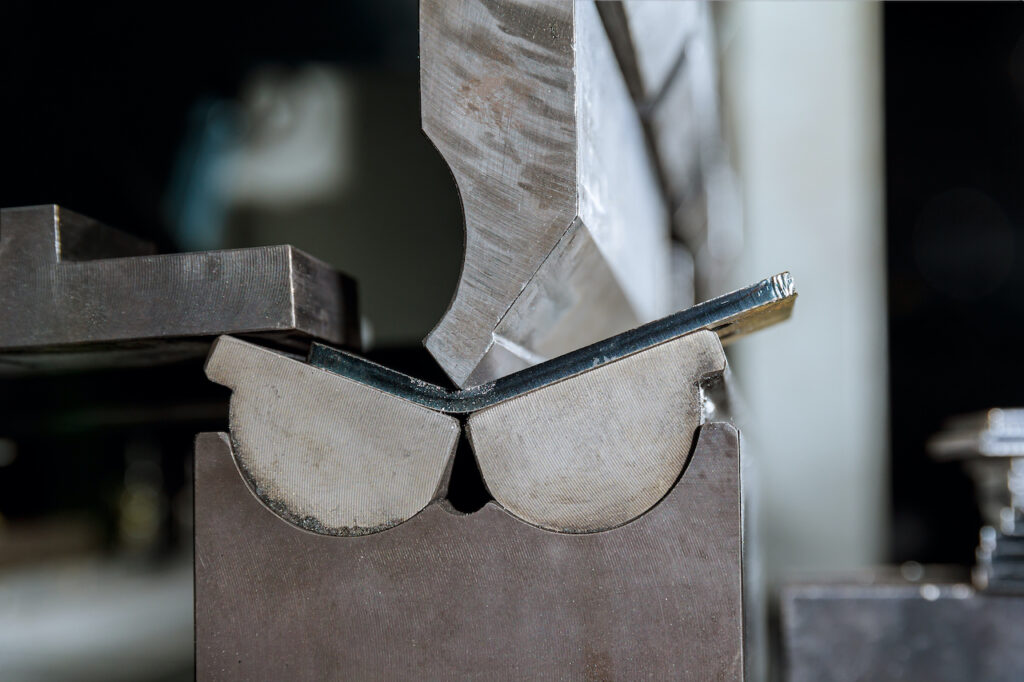 narzendzia do prasy krawedziowej